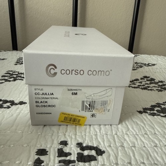 Corso Como Black Flats - Picture 4 of 4